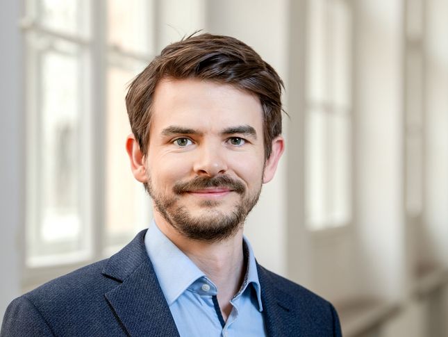 Prof. Felix Dietrich, TUM