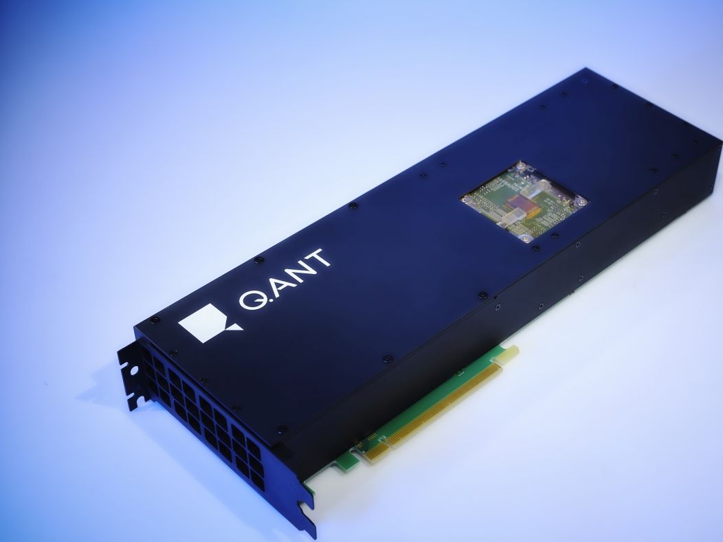 Q.ANT Native Processing Unit fürs photonische Computing. Foto: Q.ANT GmbH